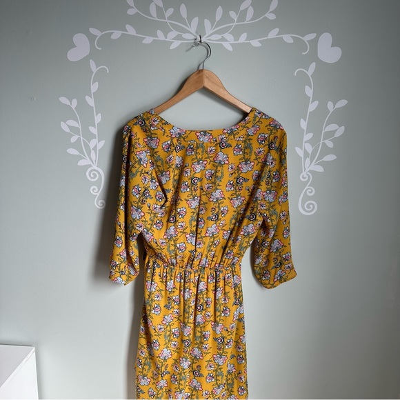 Yellow DR2 Floral-Print Dress in Size M - Picture 5 of 9